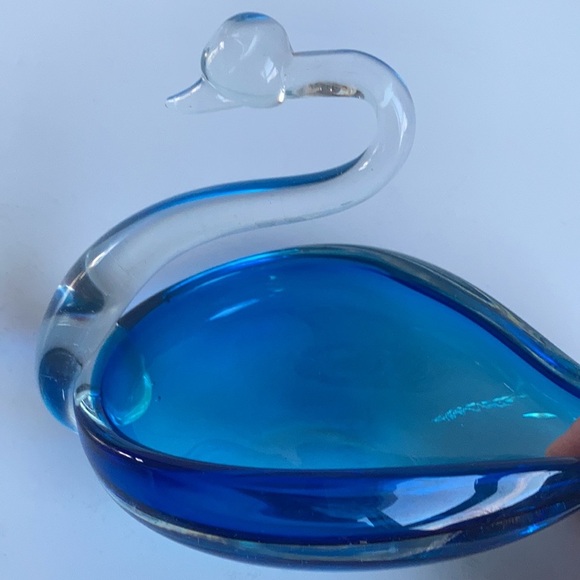Blue art glass swan clear glass neck and head candy trinket dish Duncan Miller? - Picture 7 of 15